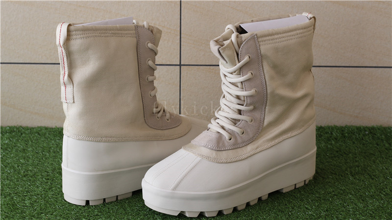 Adidas Yeezy 950 Duck Boost PeyoteTurtle DoveWhite